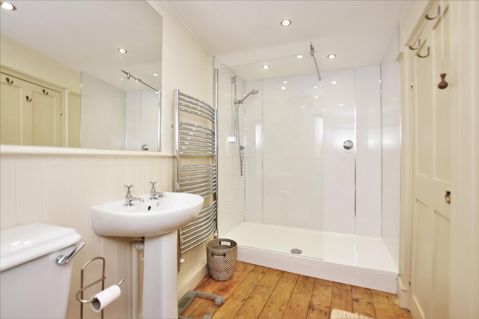 House Terraced The Gill, Ulverston